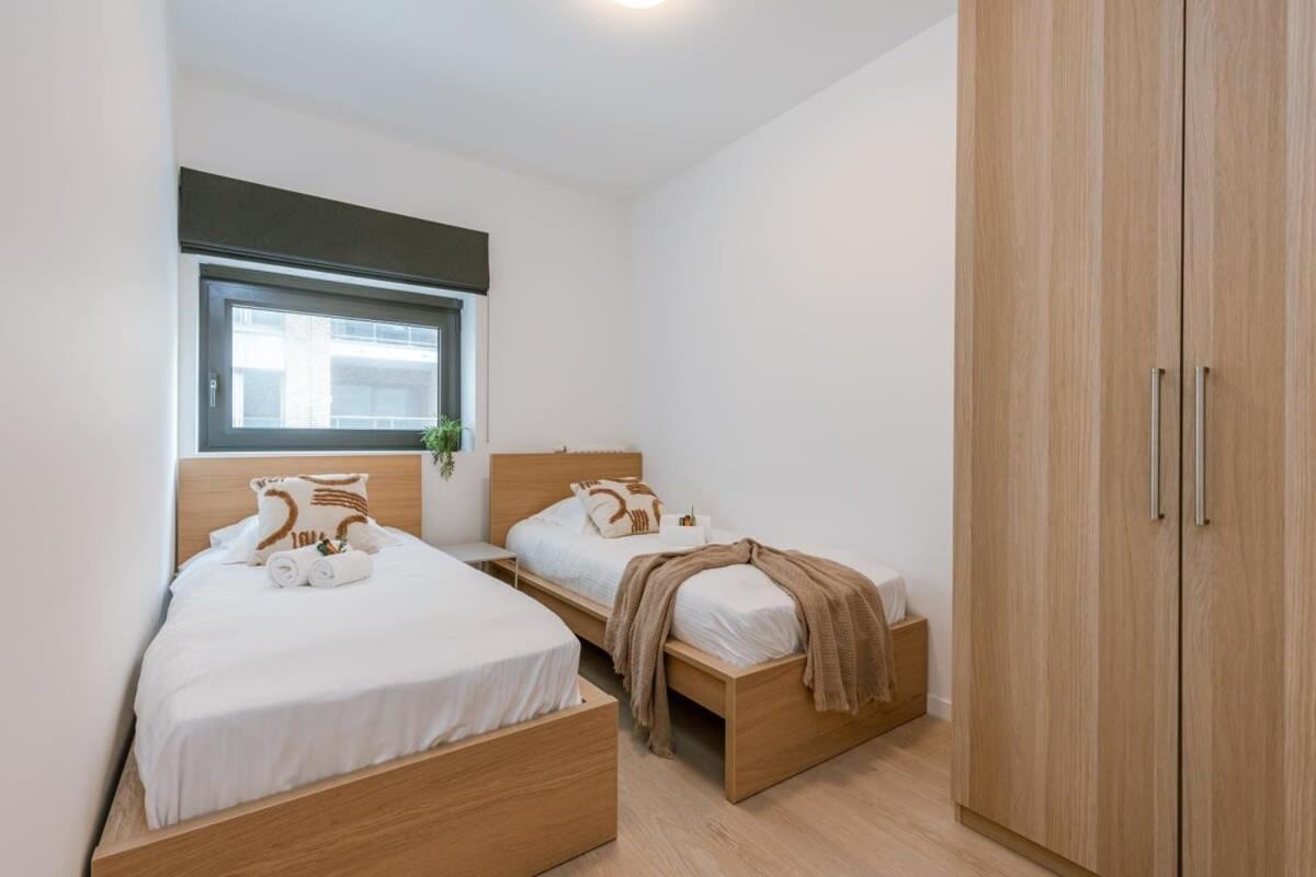 Huswell - Spacious House Close To The *