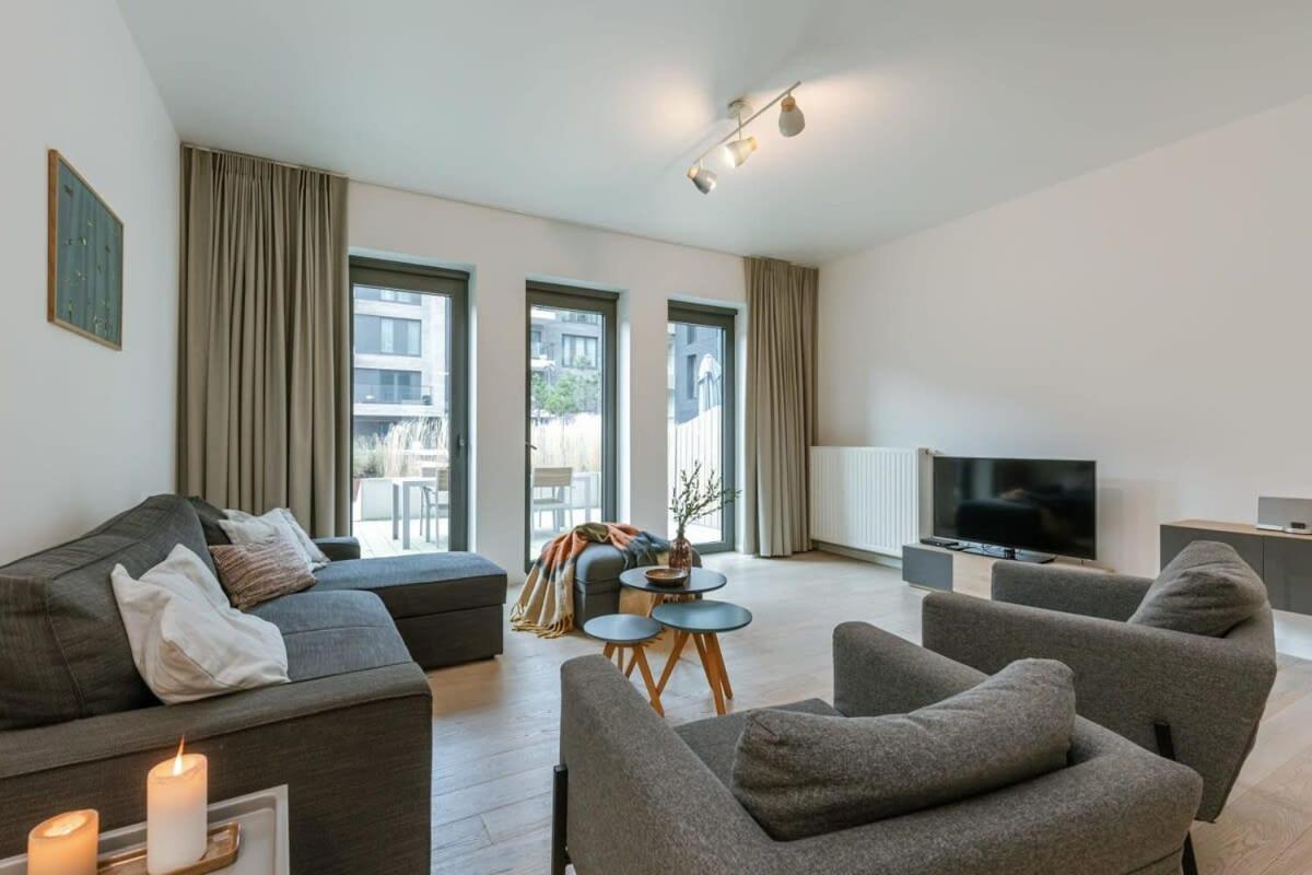 Huswell - Spacious House Close To The * Oostende